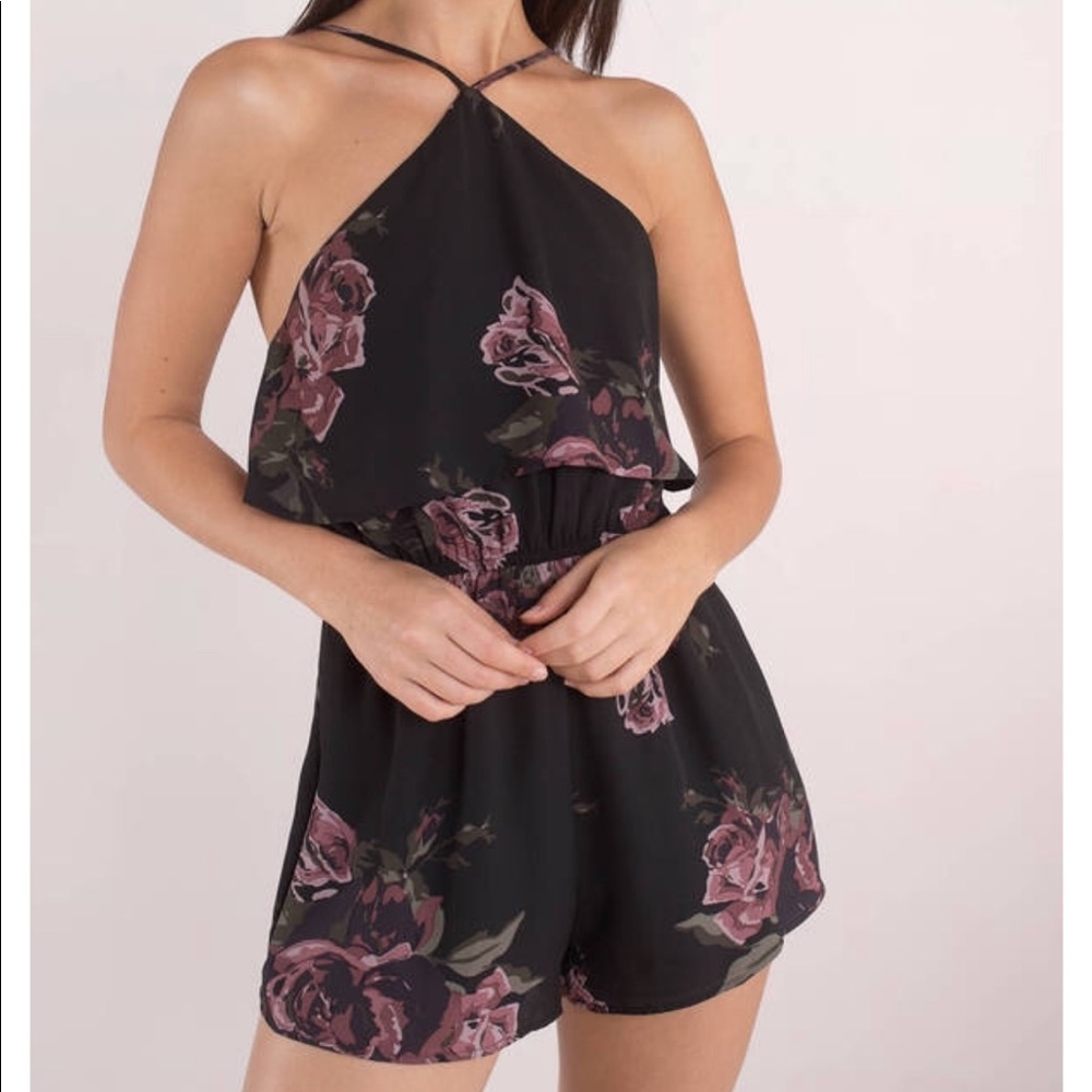 NWT B L A C K  F L O R A L  P R I N T  R O M P E R